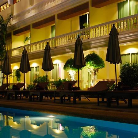 Windmill Resort Hotel Pattaya Esterno foto
