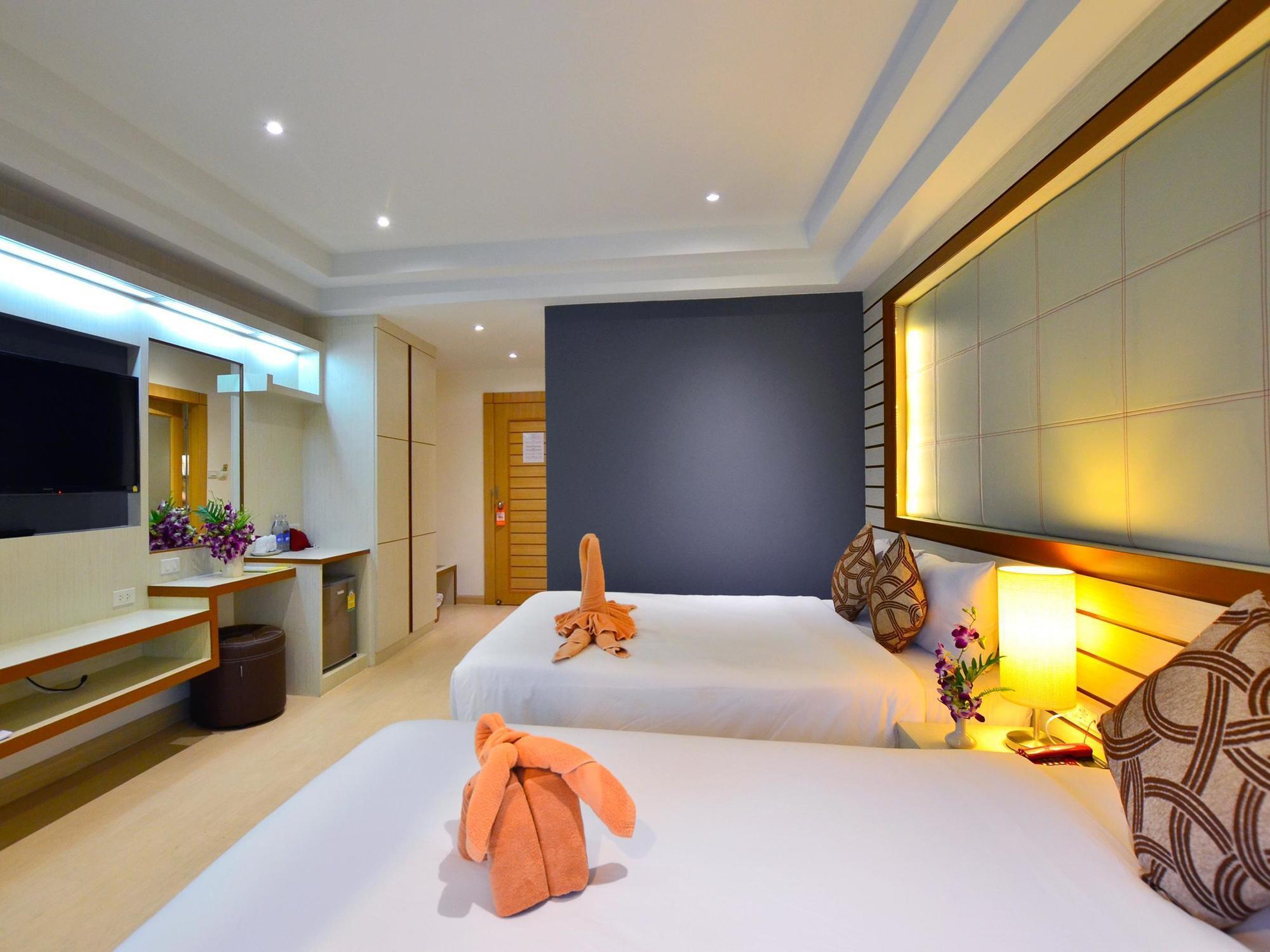 Windmill Resort Hotel Pattaya Esterno foto